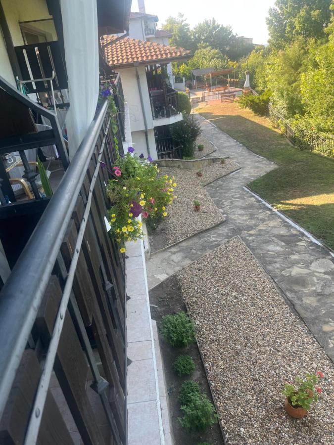 Spacious Fully Furnished Studio In Kavarna Apart Hotel Ngoại thất bức ảnh