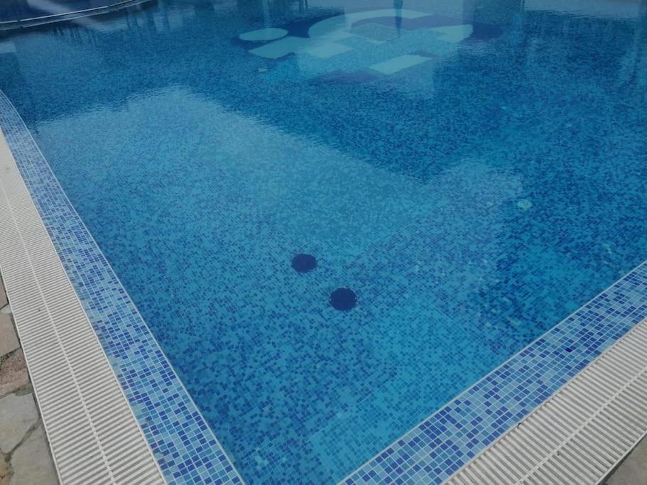 Spacious Fully Furnished Studio In Kavarna Apart Hotel Ngoại thất bức ảnh